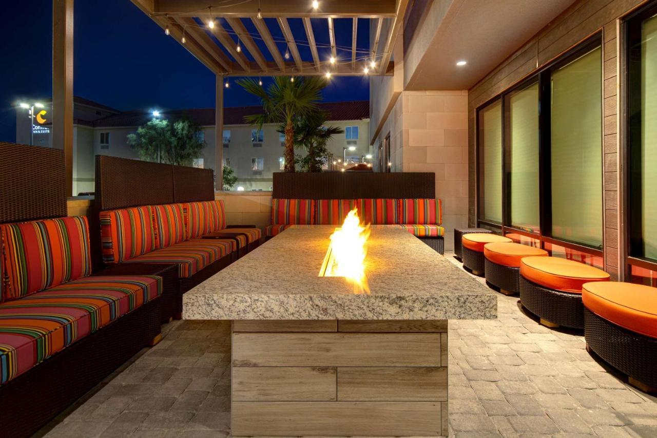 Home2 Suites By Hilton Las Vegas North Extérieur photo