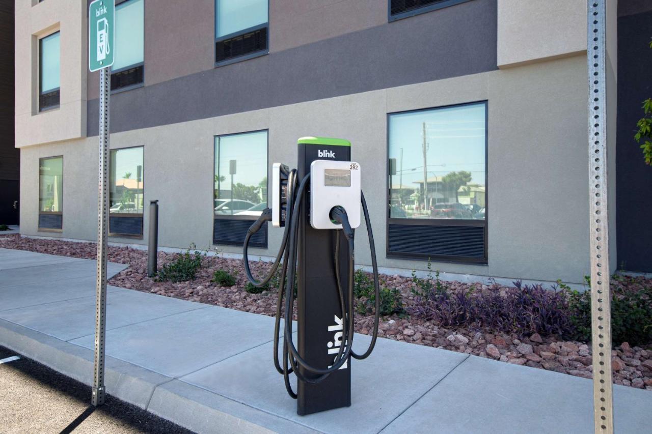 Home2 Suites By Hilton Las Vegas North Extérieur photo